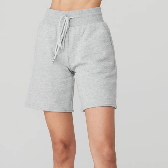 ALO Yoga Pants - ALO High-Waist Easy Sweat Short, Heather Grey, XS. NWOT